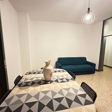 Feel - Architect Apartments Bergamo Luaran gambar
