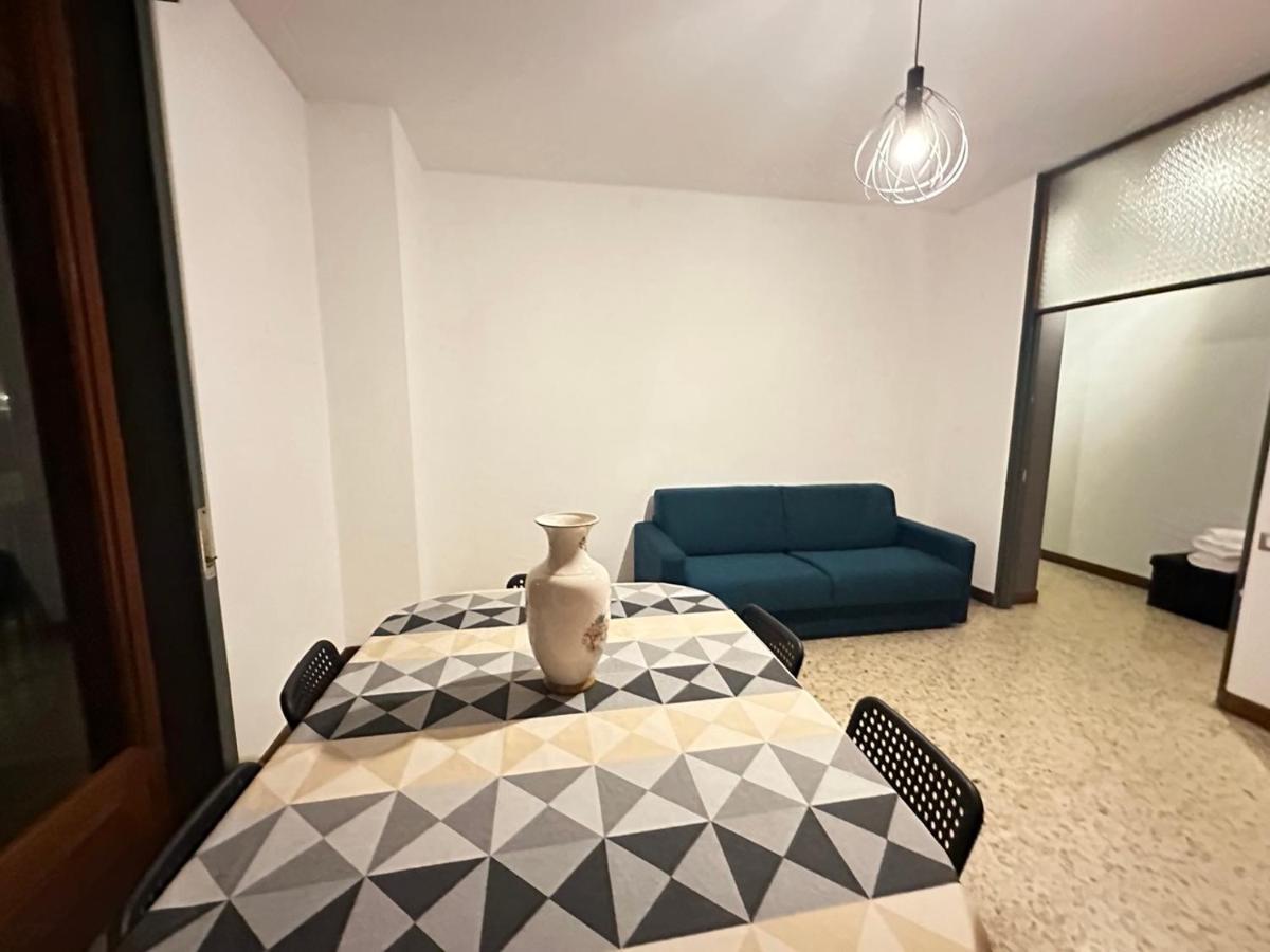 Feel - Architect Apartments Bergamo Luaran gambar